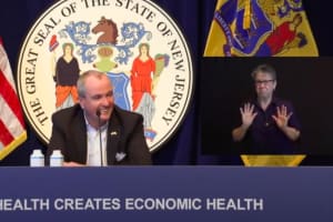 Murphy Addresses Restaurant Hecklers With Compassion For Those Stressed By Pandemic
