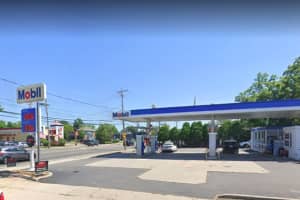 Suspect On Loose After Armed Robbery At Nassau County Gas Station