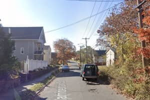Connecticut Man Shot Dead On City Street, Police Say