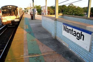 Person Struck, Killed By LIRR Train In Nassau County