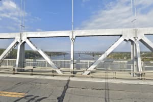'Suicidal' Man Rescued From Mid-Hudson Bridge, Poughkeepsie Police Says