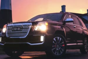 GM Recalls 740K SUVs Due To Headlight Glare Concerns