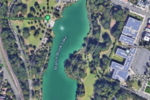Body Found In Lake Of Newark's Branch Brook Park