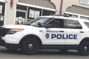Man Stabbed On Worcester Sidewalk, Police Searching For Suspect