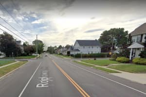 Man Killed In 2-Vehicle Long Island Crash