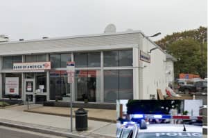 Westbury Attempted Bank Robbery Suspect On Run