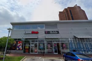 T-Mobile Store Worker Shot During Robbery In Baltimore