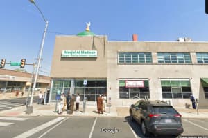 Carjacking Outside Upper Darby Mosque Leaves Man Dead: Report