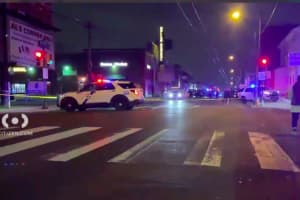 Ex-Con Shoots 2 Philadelphia Officers After Pursuit-Crash: Report