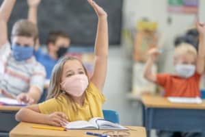 COVID-19: CT School District Announces It Will Lift Mask Mandate