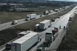 Multi-Vehicle Crash Closes Part Of I-81 In Central PA