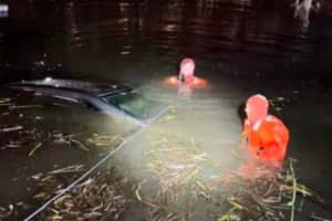 Officers Rescue Pair Neck-Deep In Freezing Waters As Car Plunges Into Pequannock Pond: WATCH
