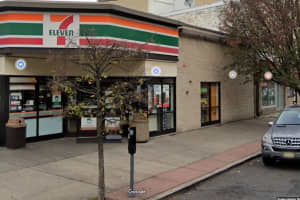 Teenagers With Imitation Firearm Threatened To Rob Bayonne 7-Eleven: Police