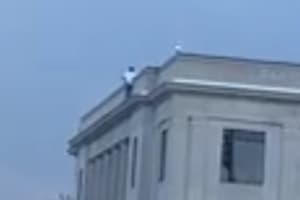 Man Safe After Threatening To Jump From Roof Of Linden City Hall