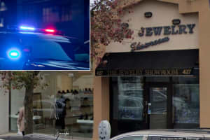 Duo Steals $16K Worth Of Jewelry From Long Island Business, Police Say