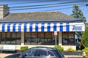 Popular Bellmore Eatery To Close After 26 Years In Business