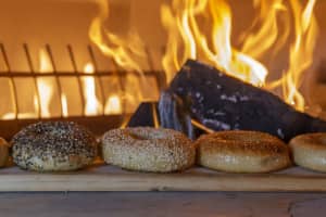 Looking For A Place To Get Pizza Or A Bagel Throughout The Day?  IT BGL Opens In Oyster Bay