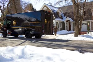 UPS To Hire 11,000 Workers Ahead Of Holiday Season In NY, NJ