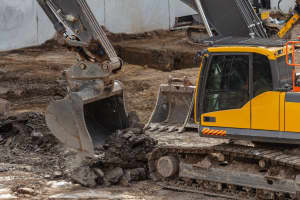 Chesco Homeowner Crushed By 4,000-Pound Excavator: Dispatch