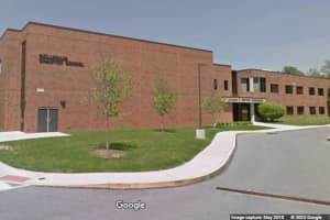 Gun-Shaped Laser Pointer Locks Down Chesco Middle School