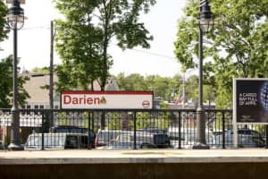 Man Falls From Train Platform In Darien