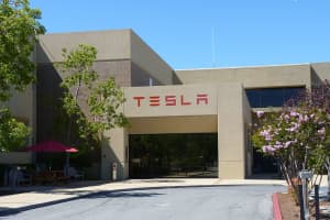 Newest Tesla Dealership Destination: Jersey Shore