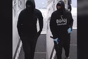 Suspects Sought In Gunpoint Robbery At Philly Corner Store: Police (VIDEO)