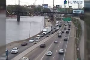 Road Rage Driver Opens Fire On Schuylkill Expressway, Troopers Say