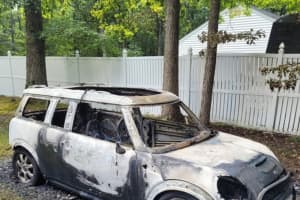 Mini Cooper Destroyed By Early Morning Maryland Fire