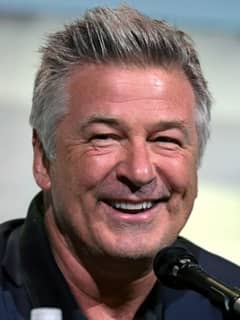 Amityville Native Alec Baldwin Charged With Manslaughter After Crew Member Death