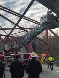 Update: Worker Hurt After Falling From Scaffolding Above Taconic Parkway Bridge In Yorktown
