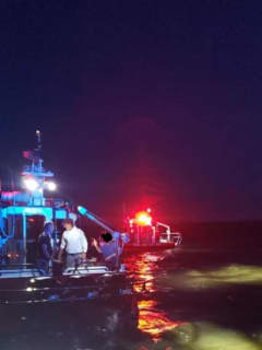 Three Children, Two Adults Rescued From Sinking Boat In Great South Bay