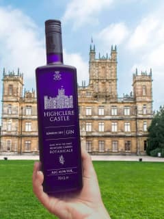CT's Highclere Castle Gin In Viking Cruises Extensions Gin Tastings At Real 'Downton Abbey'