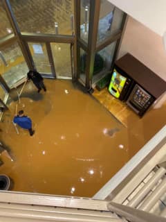 Mall At Short Hills Evacuated Due To Water Main Break