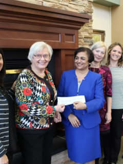Putnam Hospital Center Receives $50K Donation From Auxiliary