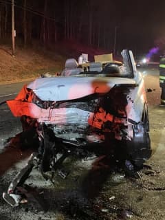 Head-On Collision Sends 2 To Hospital In Western Mass; Woman Airlifted To Trauma Center