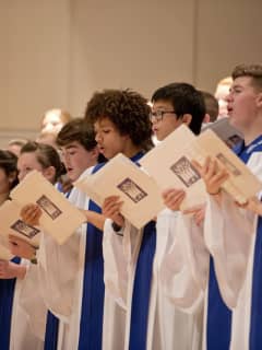 Bridgeport Diocesan Youth 'Arise And Shine' For Holiday Concert