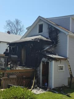 Stamford Firefighters Extinguish Blaze In Home In Cove Neighborhood