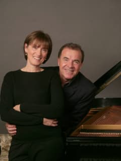 Pianists Misha and Cipa Dichter To Perform in Bedford