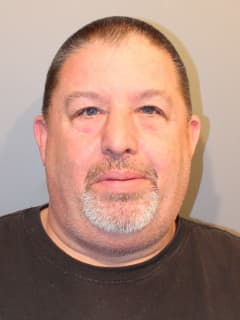 Norwalk Man Charged With Dumping Dead Animals In Wilton, Police Say