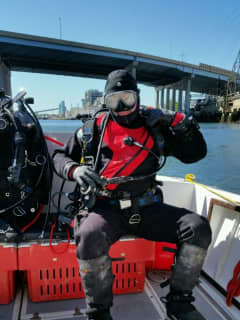Diver From Bridgeport Will Reveal Secrets From The Deep At Scuba Seminar