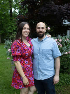 Teaneck Woman Stays Calm As Husband Fights For Israel