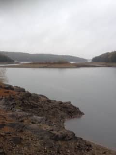 Water Sinks To Low Levels In Saugatuck Reservoir In Weston