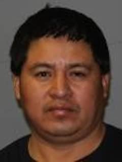 Guatemalan Man Pleads Guilty In Stabbing Of Area Taxi Driver
