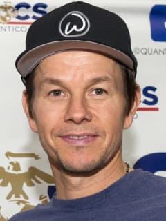 Wahlberg To Adapt Story On Students Falling Under Spell Of Sarah Lawrence Classmate's Father