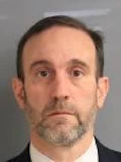 Disbarred Attorney Accused Of Stealing From Clients Faces Felony Charges