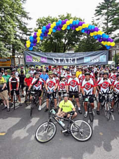 Cyclists Look To Raise $700,000 For Charity In Purchase College Ride