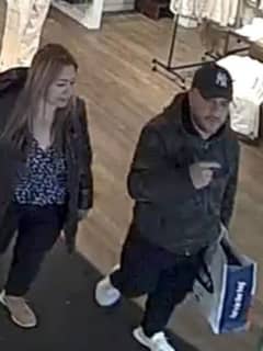 Man, Woman Steal $1.3K In Clothing From Oceanside Banana Republic, Police Say