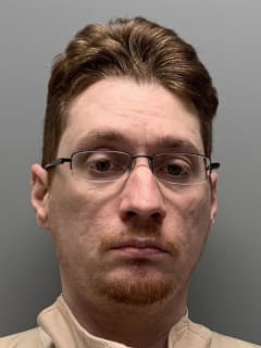 Fairfield County Man Charged With Enticing Minor For Sex, Police Say