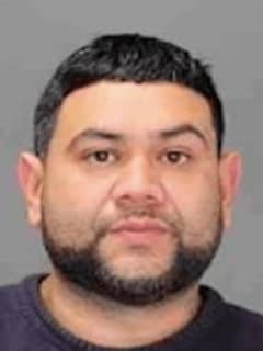 Man Wanted For 2014 Petit Larceny Charge In Rockland Still At Large